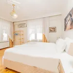 Central&Pleasant Flat in Muratpasa